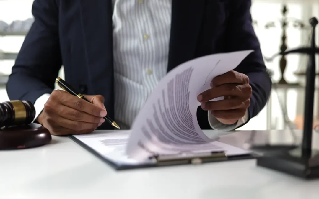 Negociar o quedar parado: ¿por qué un mal contrato puede frenar tu carrera por años?