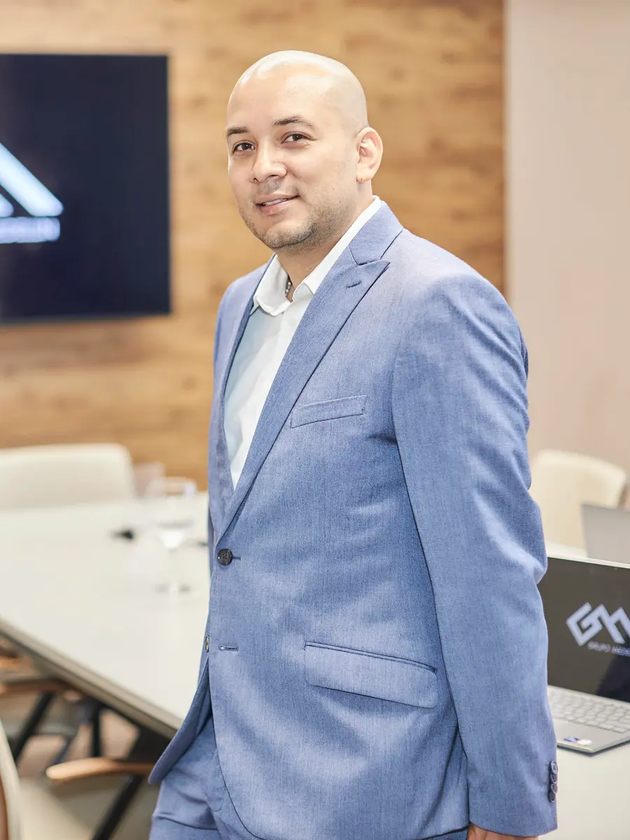 Grupo Medellín-Sebastian Idarraga